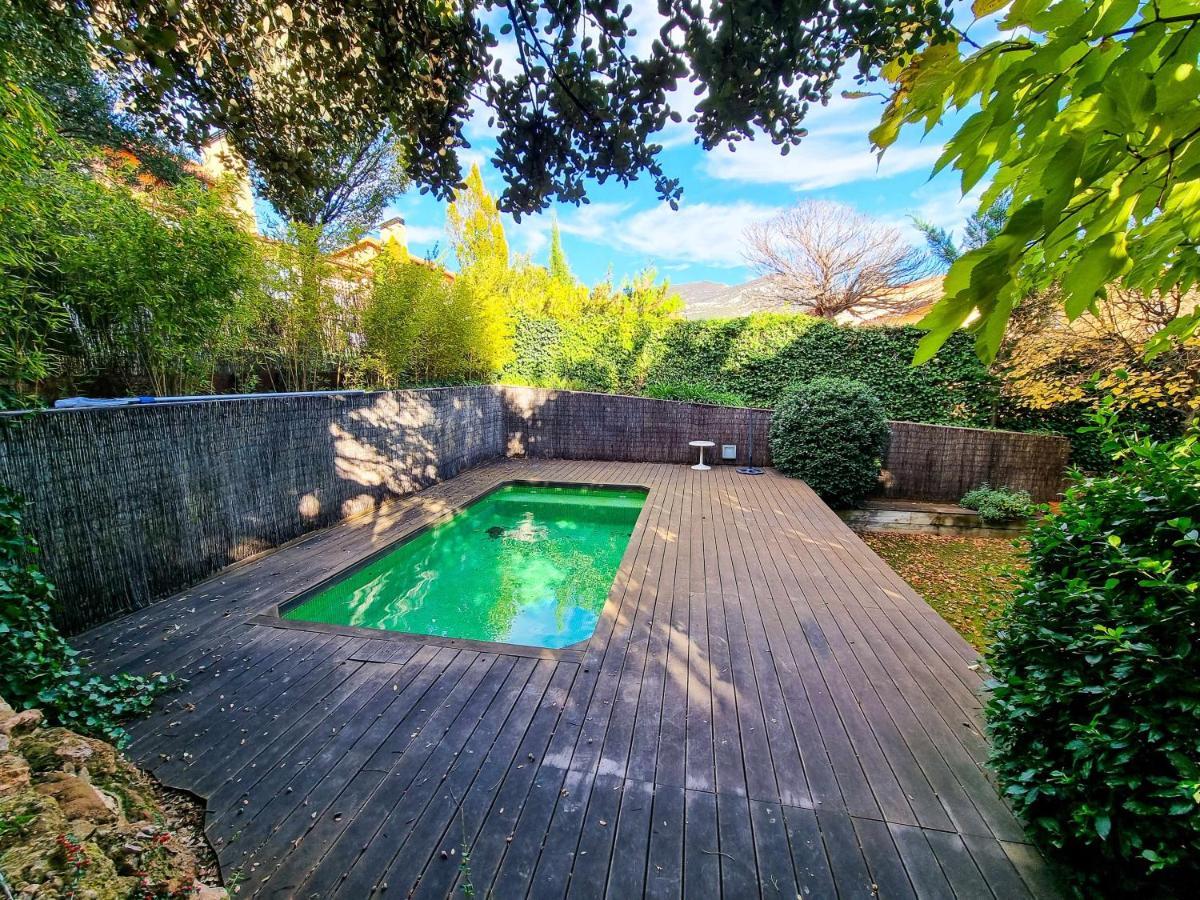 Villa Guara Golf Y Pool Comotucasa Nueno Bagian luar foto